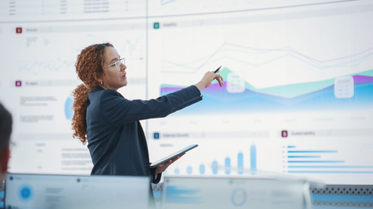 Banking lady showing the dashboard related to loan approvals